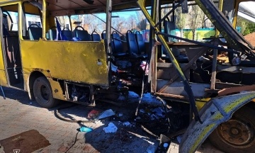 Вночі росіяни запустили по Україні 110 ударних дронів. У Нікополі під атакою була маршрутка, є загиблі (оновлено)