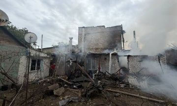 Росіяни вдарили по потягу і заправці біля пункту пропуску на кордоні з Польщею. Продовжують атакувати Одесу та інші регіони 
