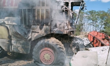 Russians hit a combine harvester in Zaporizhzhia. One person killed and one injured