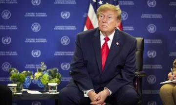 Трамп оголосив про нові виплати американцям у $90. Цього разу — не за вибори