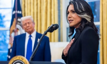 WSJ: Директорка нацрозвідки США розкрила імʼя американського агента, який працював під прикриттям у РФ