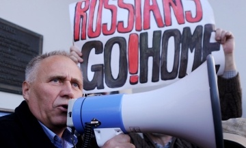 Білоруського політвʼязня Статкевича відпустили з вʼязниці. Він переніс інсульт