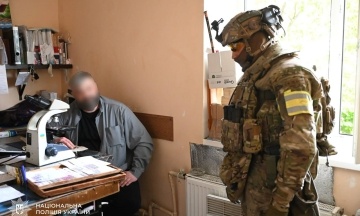На Буковині викрили схему незаконної торгівлі тканинами і органами померлих. Десятки коробок передали потягом