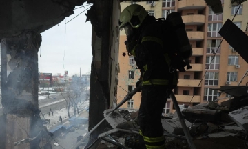 Росіяни запустили по Україні майже 500 дронів і 40 ракет. У Києві знову зросла кількість постраждалих