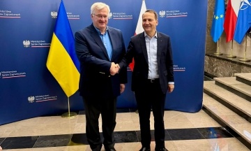 Ukraine has offered Poland a “package of anti-crisis steps” to improve relations. Among them are meetings between the Foreign Ministry and historians