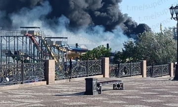 Українські військові вдарили по Єйському нафтоналивному комплексу в Росії