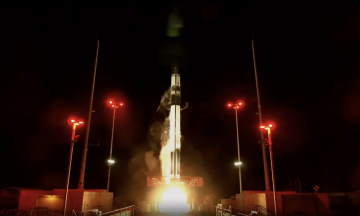 США запустили в космос новий тип супутників, які здатні працювати на дуже низьких орбітах