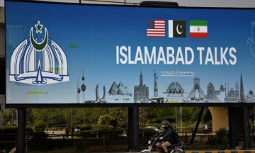 Представники США та Ірану прибули в Пакистан на мирні переговори. Американську делегацію очолює Джей Ді Венс