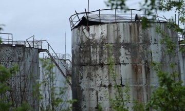 У Латвію залетіли кілька дронів з боку РФ — один впав на нафтобазі