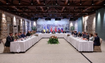 1 000-for-1 000 exchange, ceasefire, and leadersʼ meeting. What delegations talked about in Istanbul