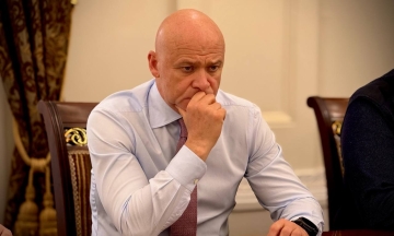 Суд залишив ексмера Одеси Труханова під домашнім арештом