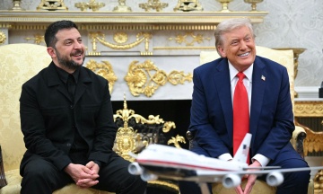 FT: Trump sets new deadline for Zelensky to accept his ʼpeace planʼ