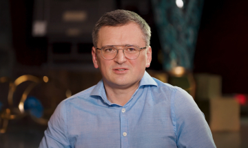 Дмитро Кулеба три години розказував Гордону про зустріч з Байденом, амбіції Єрмака, логіку Буданова і додуманого Залужного. Ми заощадили ваш час і обрали головне