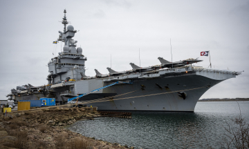 Медіа: Російський безпілотник підлетів до французького авіаносця у шведських водах. Його збили