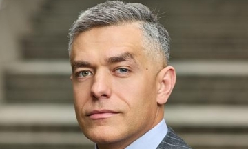 НБУ вимагає не відсторонити, а звільнити голову наглядової ради Сенс Банку Гладишенка