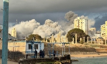 У Пакистані заявили про порушення режиму припинення вогню на Близькому Сході, а Іран знову закрив Ормузьку протоку. Що відбувається 