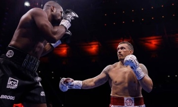 Oleksandr Usyk defeated British boxer Daniel Dubois by knockout