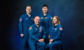 Екіпаж МКС достроково повернувся на Землю через проблеми зі здоров’ям одного з астронавтів