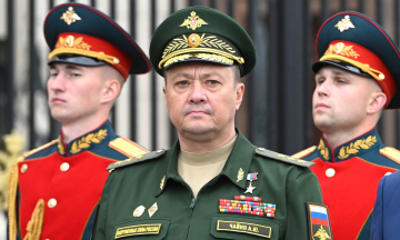 У Москві намагалися підірвати генерал-полковника Олександра Чайка — він командував наступом на Київ, а зараз керує російськими ПКВ. «Бабель» зібрав все, що відомо про замах з відкритих джерел