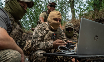 Росіяни намагаються прорвати фронт біля Вовчанська. Що там відбувається? Ми спитали у трьох підрозділів 16 армійського корпусу, які стоять на напрямку