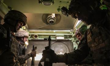 Місяць тому Олександр Сирський звільнив командувача 20 корпусу через втрати позицій. Чи покращилась ситуація на ділянці корпусу? Ми спробували порівняти на мапах