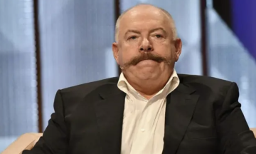 Французькі правоохоронці провели обшуки в ексгенпрокурора України