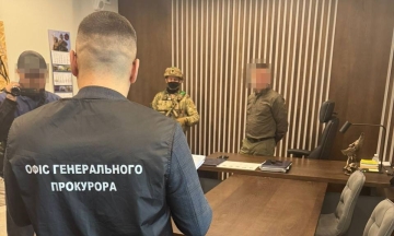 Заступників голів СБУ Київщини та Рівненщини затримали — їх підозрюють у вимаганні $600 тисяч з бізнесмена