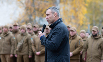 Кличко створив «Муніципальну охорону», бо хотів мати свою поліцію. Сьогодні ця структура — де-факто охоронна компанія. «Бабель» розповідає її (заплутану) історію та розбирає її повноваження 
