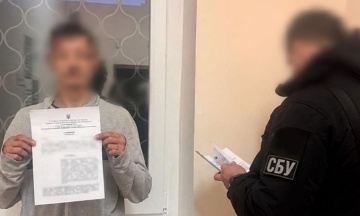 Російському солдату, який застрелив пʼятьох українських військових на Харківщині, оголосили підозру