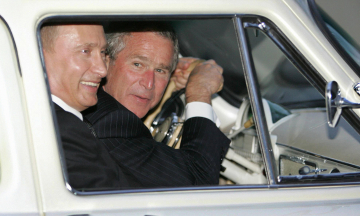 “A guy Iʼd like to be in the same trench with.” The US declassified conversations between Vladimir Putin and George W. Bush. We recall the most interesting from the archives of 2001-2008
