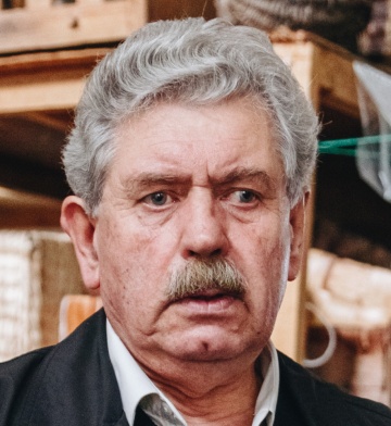 <p>«Коли йдеться про те, що понад 4 000 км² України загинуло як етнокультурна жива територія, то не може знайтися тих 2 000 м², де ми можемо ту Україну представити».</p>