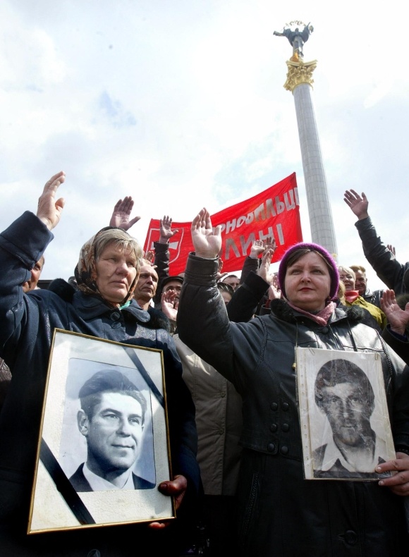 У двотисячних родини «чорнобильців» були вимушені виходити на протести, щоб захистити право на пільги і соціальну допомогу.
