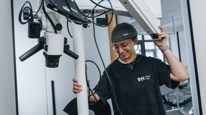 Українка Саба Ямані народилася в Саудівській Аравії, виросла в Києві, охрестилася, зробила камінг-аут і ледь уникла депортації та смерті. Ось її історія