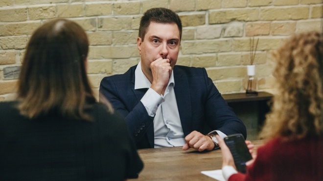 НАБУ і САП звинувачують Всеволода Князєва в рекордному хабарі. А його поганий знайомий — ще в купі злочинів. Що на це говорить колишній голова Верховного суду. Ексклюзивне інтервʼю