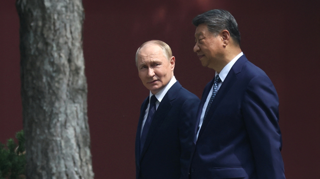 Путін і Сі Цзіньпін мріють про вічне життя. Так само, як їхні попередники-диктатори Сталін та Мао. Ось що вони для цього робили — і «удачі, товариші»! 