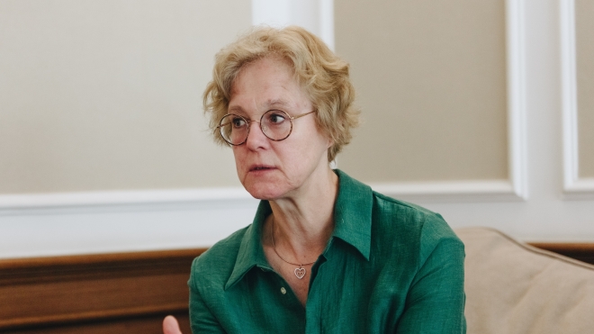 Human rights activists say Ukrainian laws are too harsh on citizens in occupied territories. What do you need to prove to call someone a collaborator? An international law expert explains