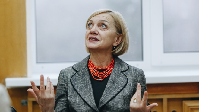 “A question of the artist’s conscience.” We asked the new Language Ombudsman what she plans to do about the Russian language in schools, concerts, and streaming