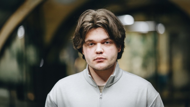 «Мама вважала, що дівчина для мене гірше, ніж армія РФ». Богдан Безкоровайний підлітком жив в окупованому Криму, не приховуючи проукраїнських поглядів, й у 2026 році виїхав до України. Інтерв’ю