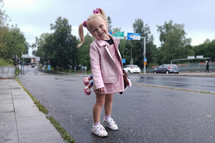 За життя вона бачилася з батьком кілька разів.