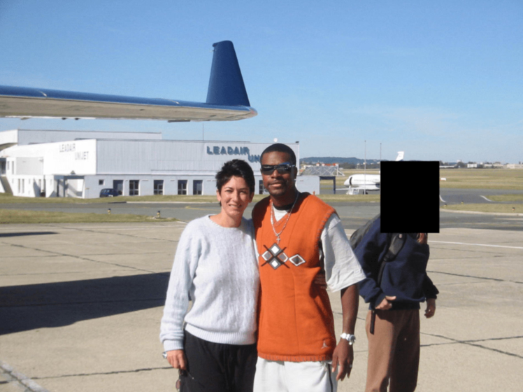 Кріс Такер і засуджена до 20 років ув'язнення спільниця Епштейна Гіслейн Максвелл.