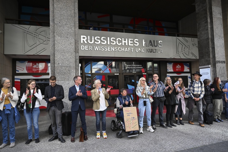 Протест у Берліні на підтримку «Російського дому», 18 вересня 2026 року.