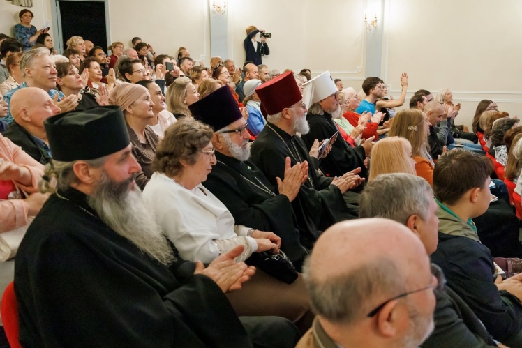 Концерт «Під Покровом Пресвятої Богородиці» за участю Молодіжного архієрейського хору Брюссельсько-Бельгійської єпархії, 7 жовтня 2026 року.