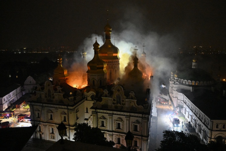 З вогнем боролися більше як п’ять годин.