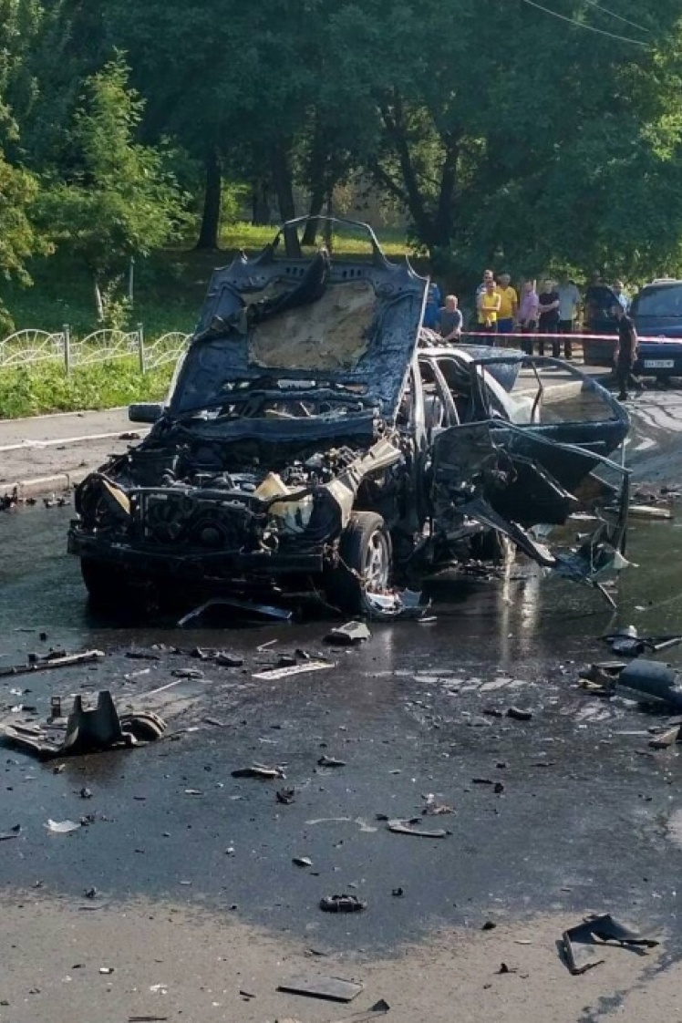 Вранці 27 червня 2017 року машину Максима Шаповала підірвали на вулиці. За замахом стояв керівник так званого центру спецоперацій «МДБ ДНР» Василь Євдокимов на прізвисько «Ленін».