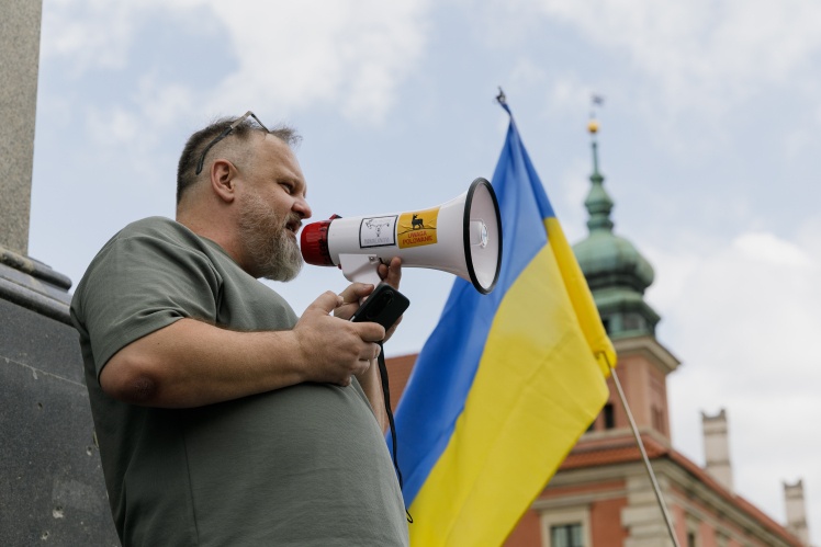 Організатор пікету, білоруський журналіст і аналітик із протидії дезінформації Дмитро Галко.