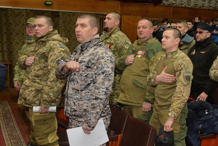 У 2018 році, після перемоги в конкурсі на посаду голови Державної служби у справах ветеранів, Валентин Манько приїхав до побратимів, щоб обговорити план роботи. Тоді ж розпочалася додаткова перевірка його кандидатури.