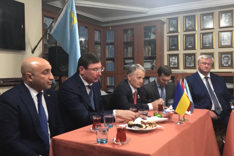 Зустріч, під час якої українська сторона передала Туреччині перелік суден-порушників, що заходять у порти окупованого Криму, 2017 рік.