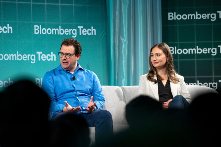 Співзасновники Anthropic Даріо Амодей і Даніела Амодей.