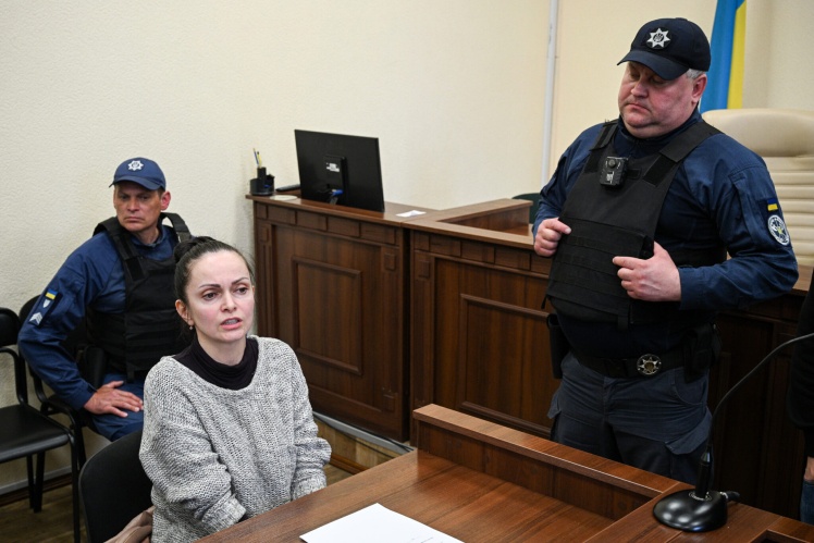 Анна Дудіна в суді.