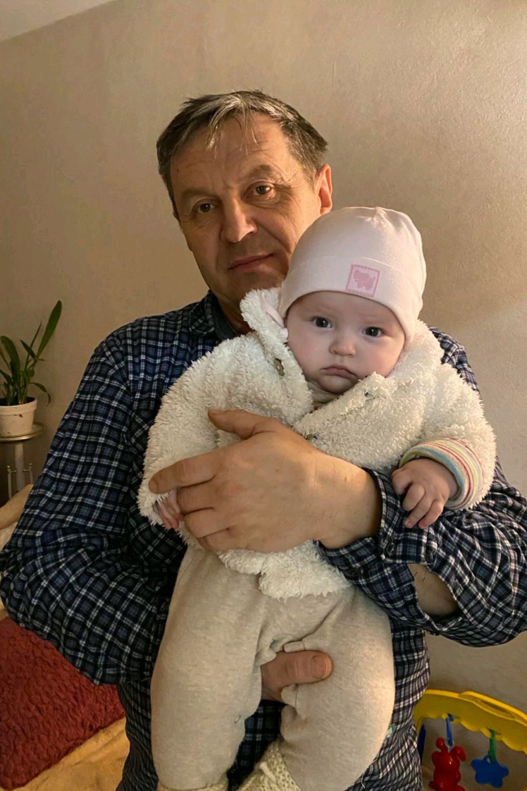 Як виглядав Дмитро Коваль до того, як потрапив у «Скелю», і після.